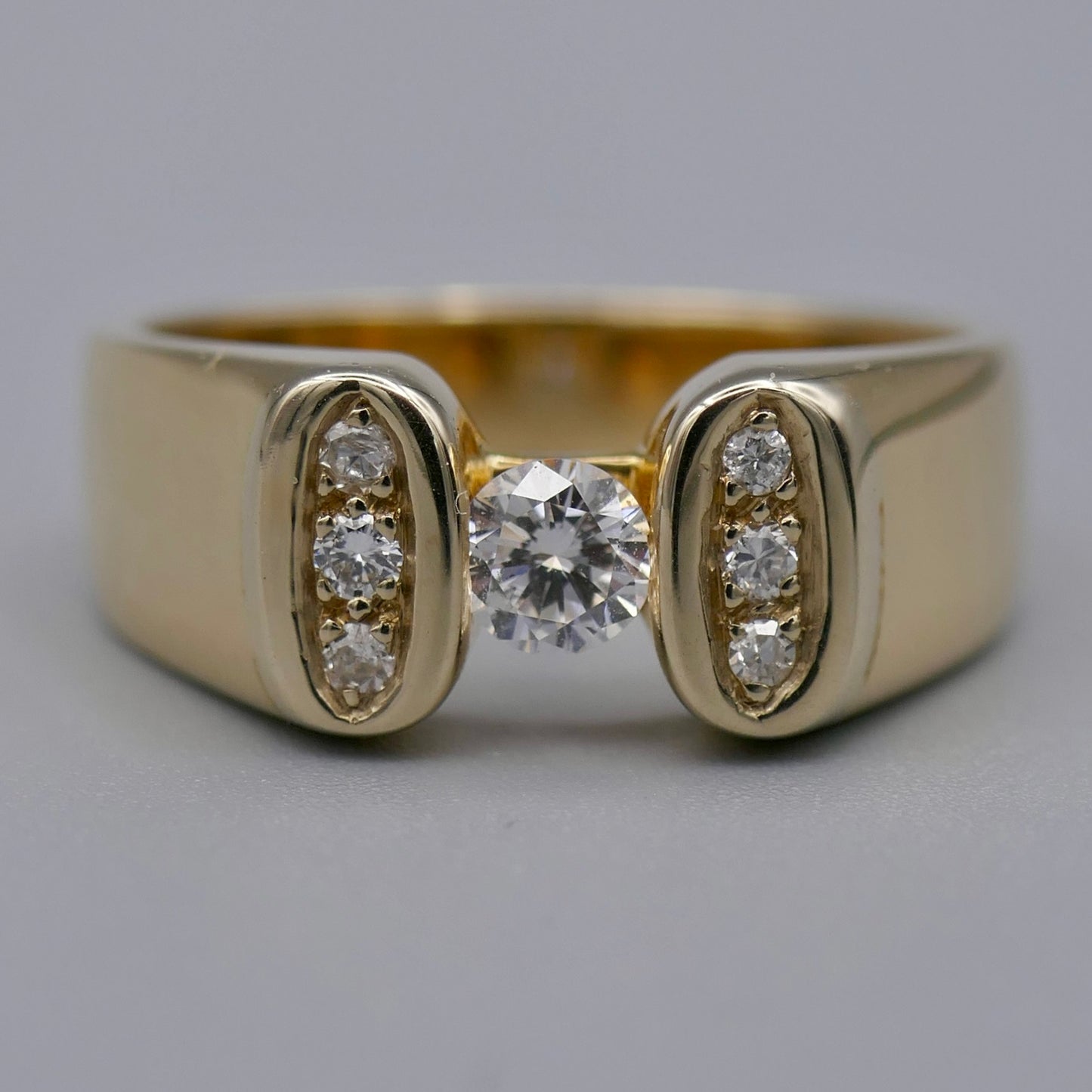 14K Yellow Gold Ring w/ Diamonds