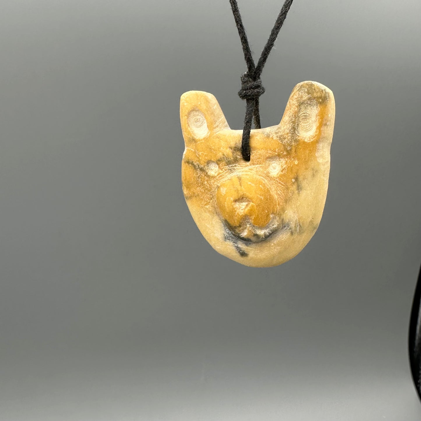 Art Class Pendant ~ 1-2 Hours