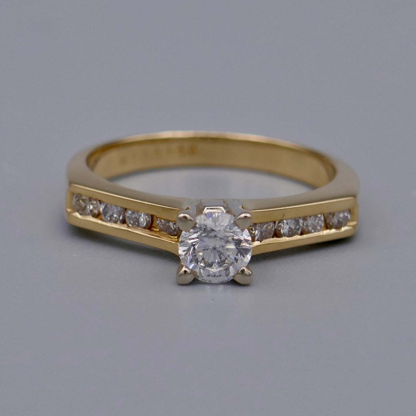 14K Yellow Gold Ring w/ Diamonds