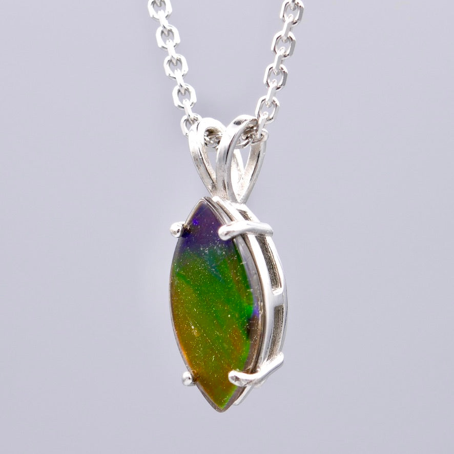 Sterling Silver Ammolite Pendant