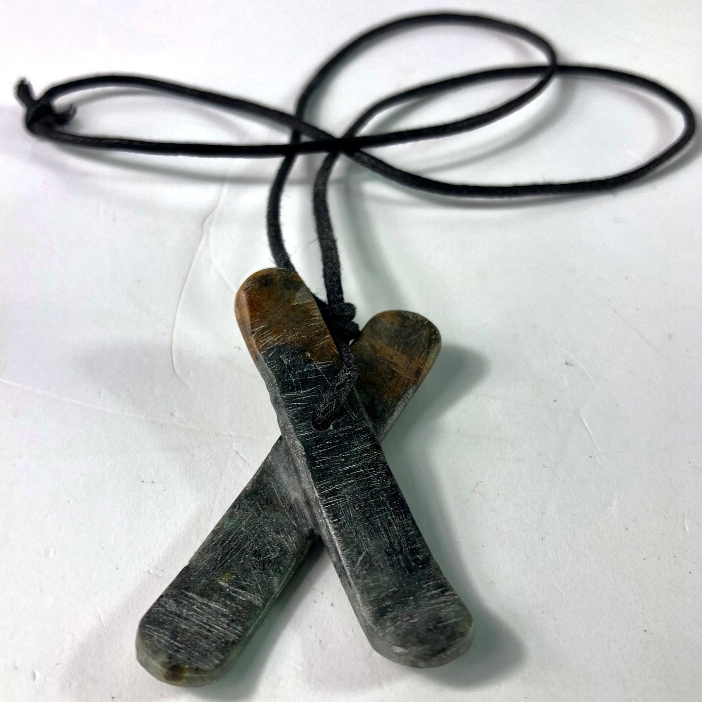 Join us for your ski holiday activity indoors at the Westin daily, and create your own snowboarder or skier pendant