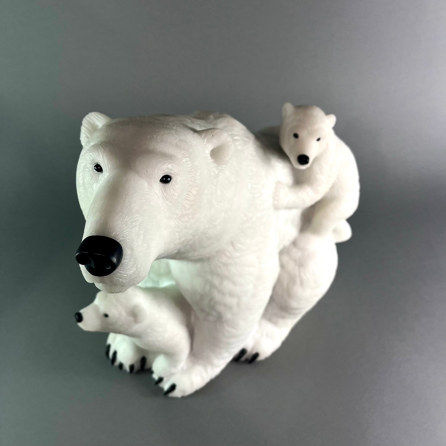 White Gold - Limited Edition 16"