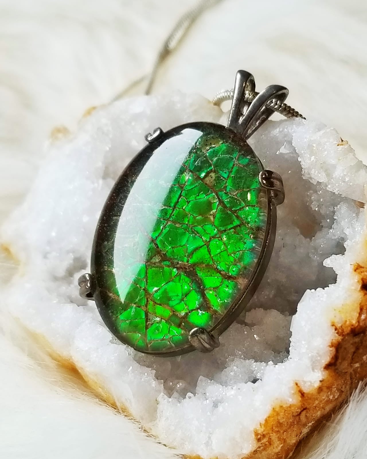 Ammolite Emerald Pendant