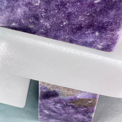 7th Heaven Dancing Inukshuk 14"