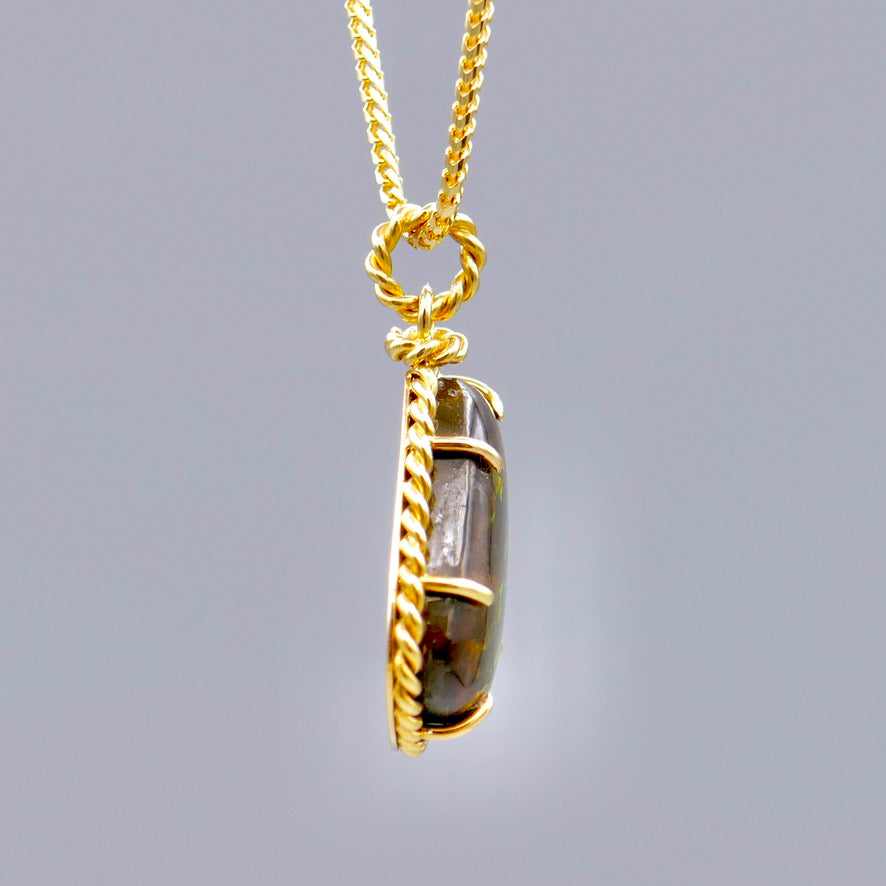 18K Yellow Gold Roped Ammolite Necklace - Red