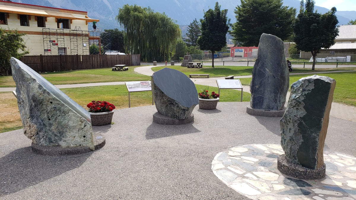 Jade Polished Boulders for Interior/Exterior