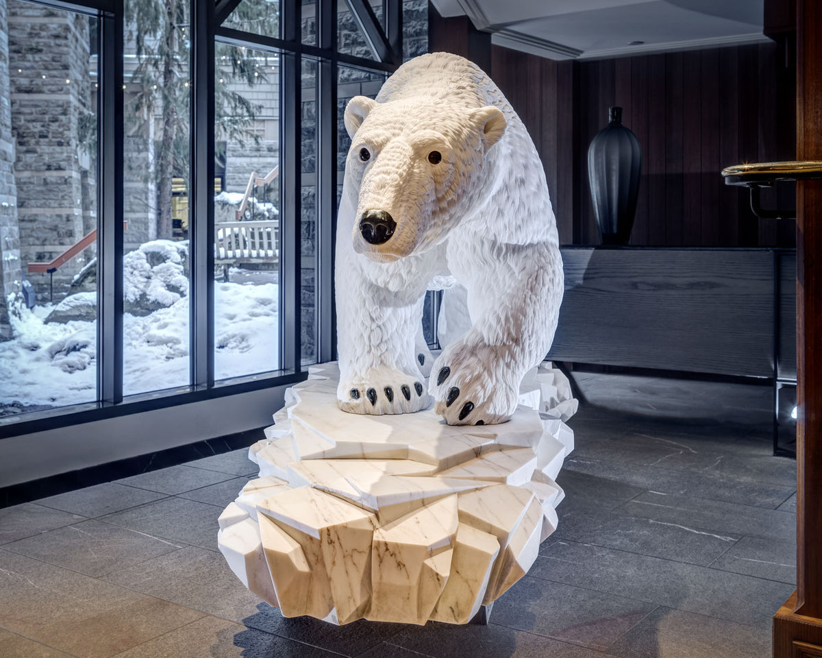 Life-size polar bears & editions