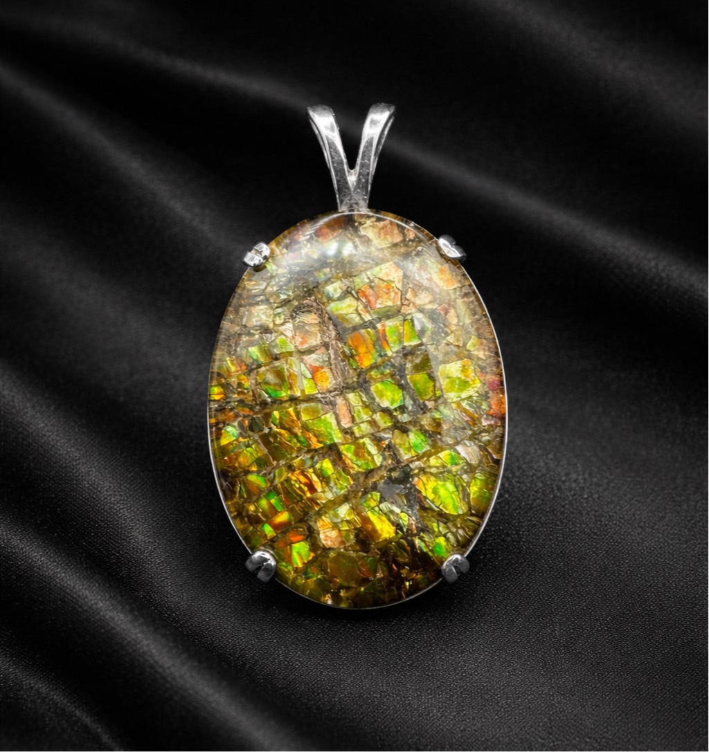 Ammolite Green Pendant
