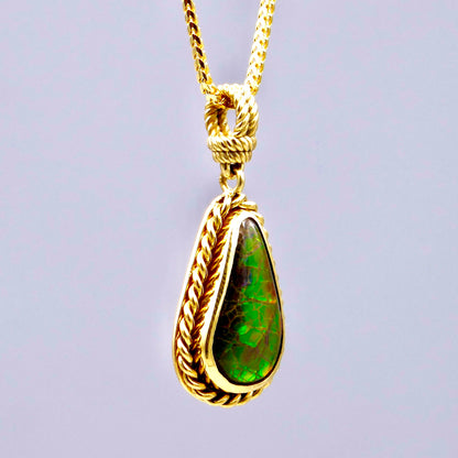 18K Yellow Gold Roped Ammolite Necklace - Green & Gold