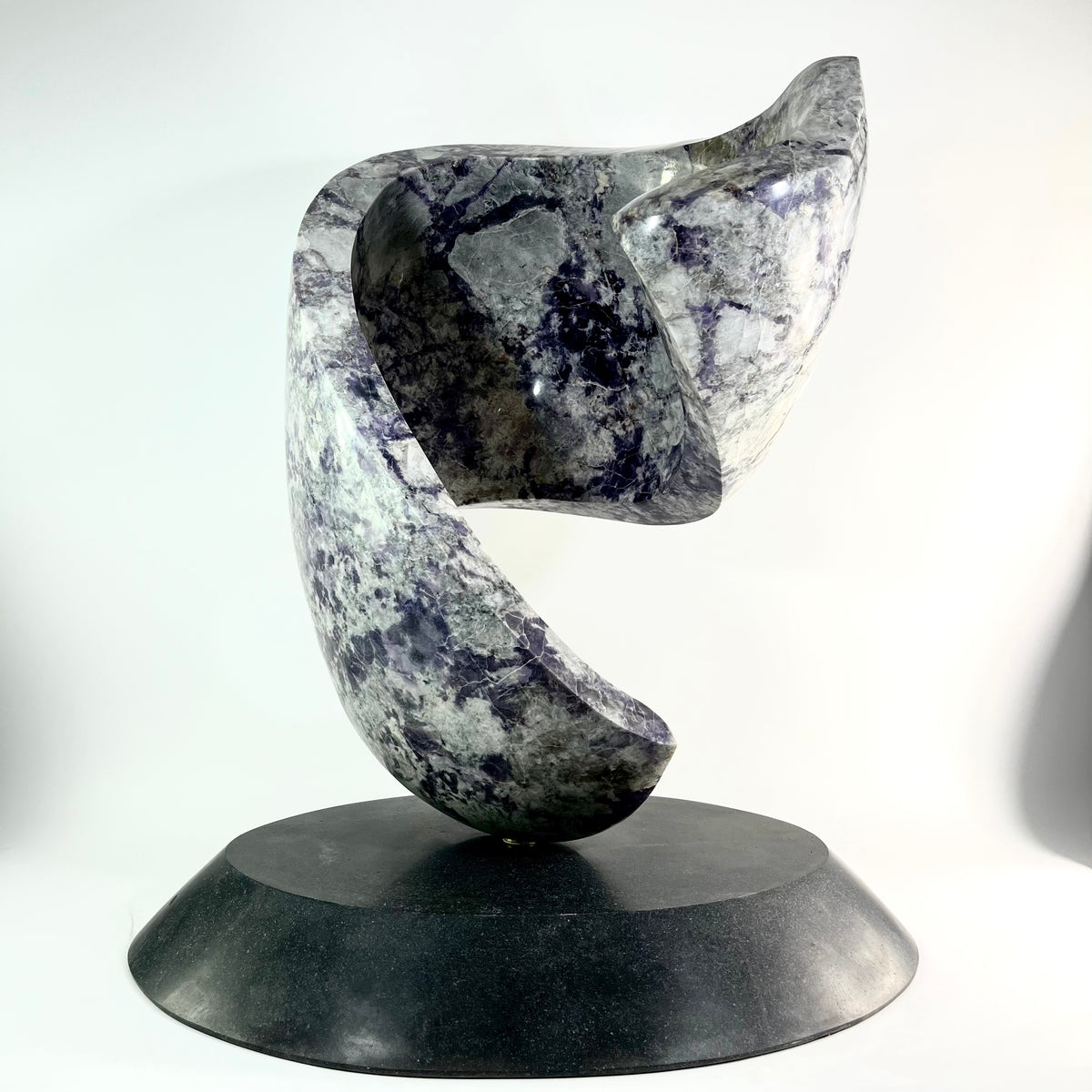 Wave Break – stone sculpture