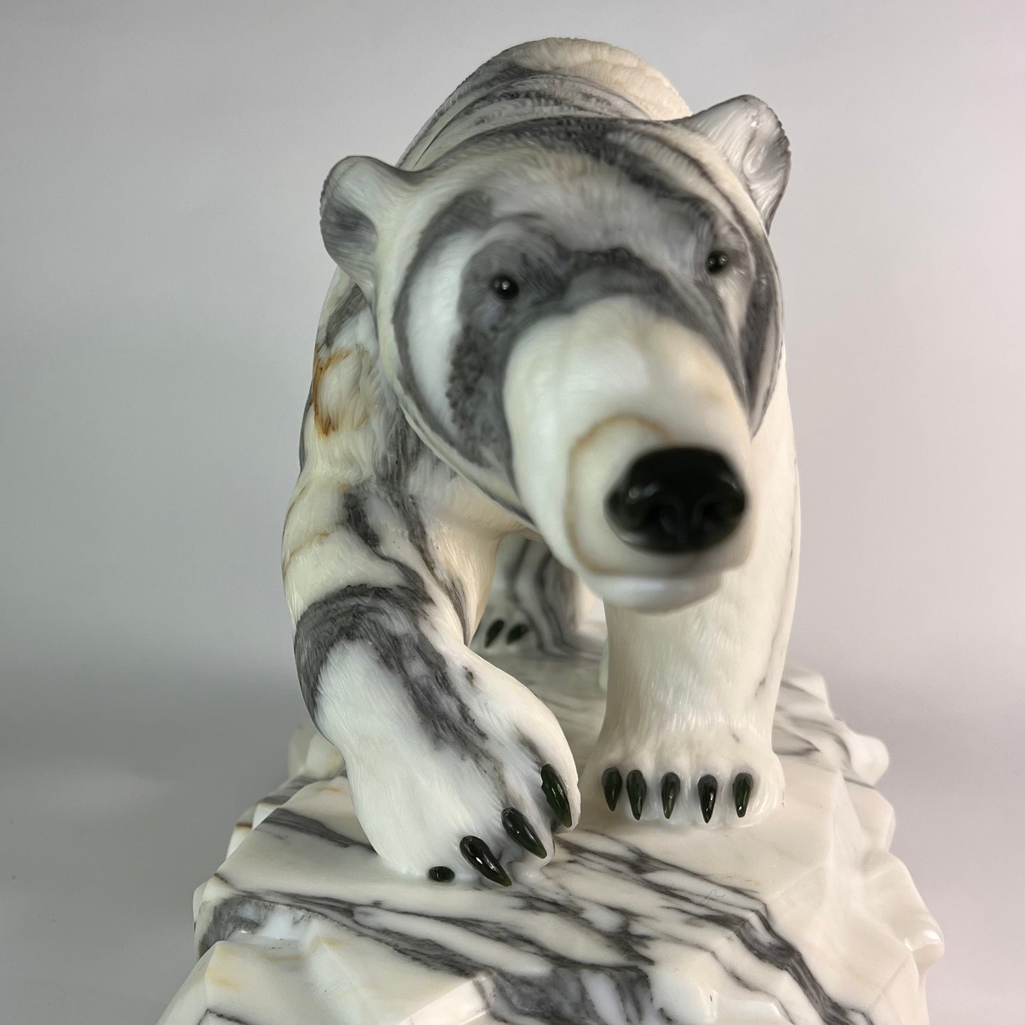 Arctic Pursuit - Limited Edition 28"