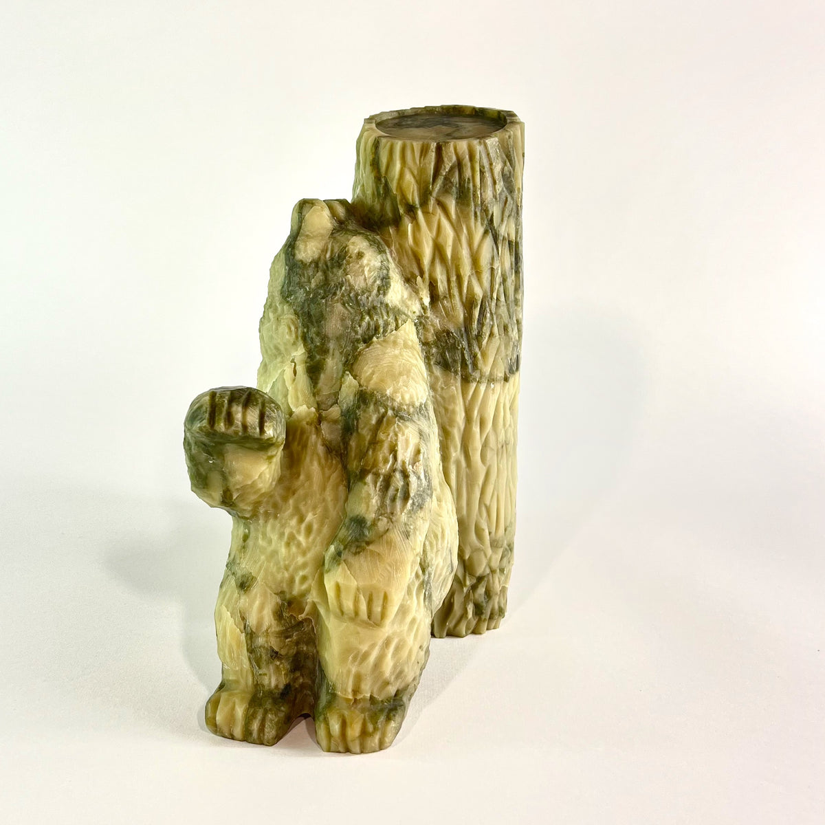 Bear Scratch