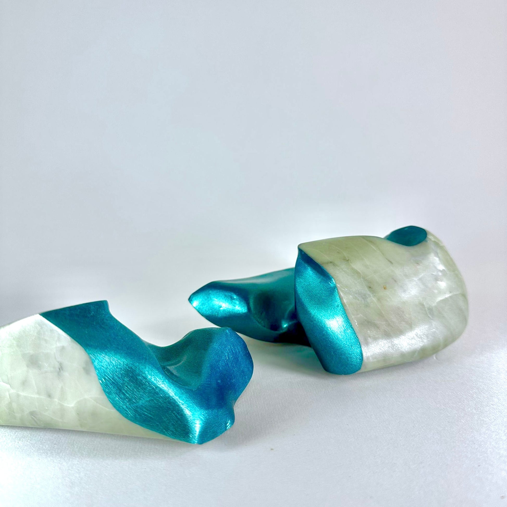 Title: Color Pop 3
Stone Type: Chlorite w/ Paint
Weight: 5 &nbsp;lbs.
Size: 10" x 6" x 3" &nbsp;LxWxH
Carved in BC Canada