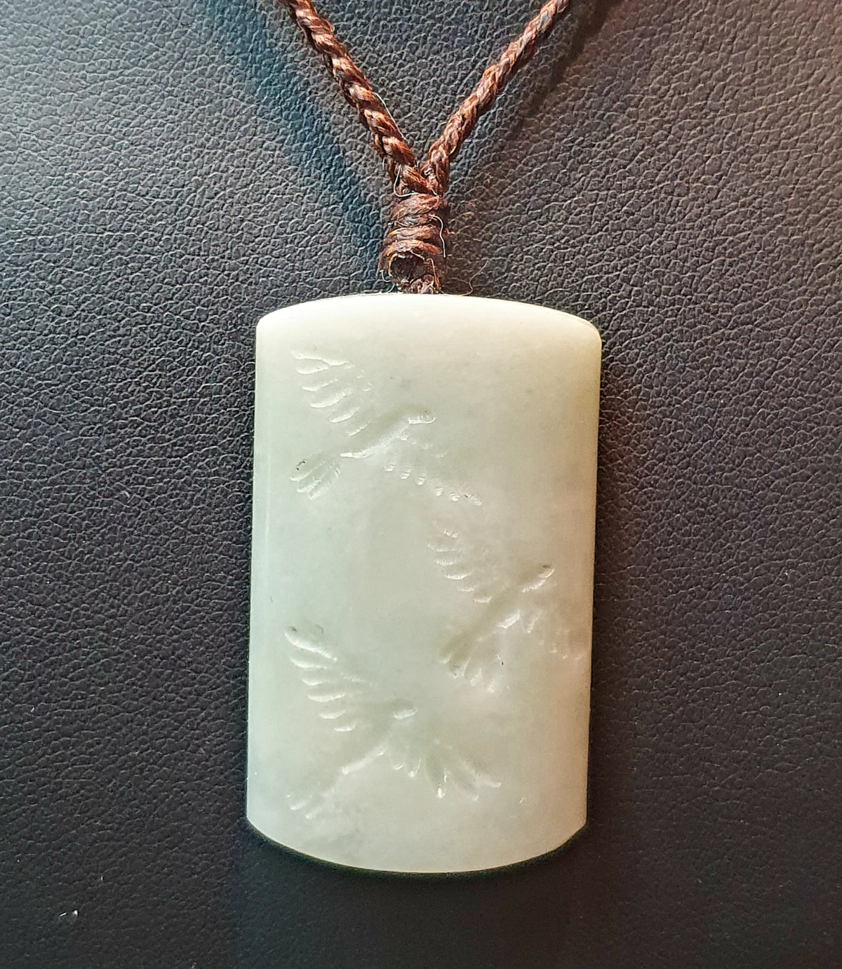 'Freedom' pendant (Russian white jade) – jewellery