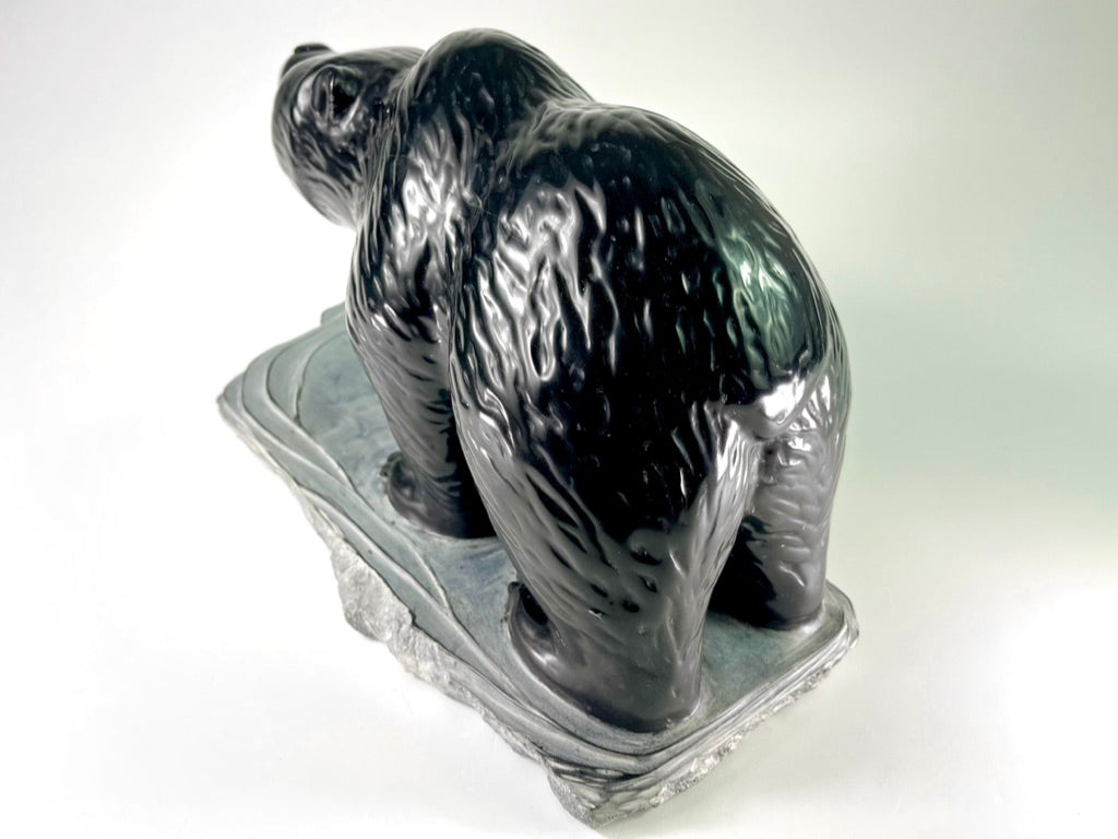 Roaring Bear