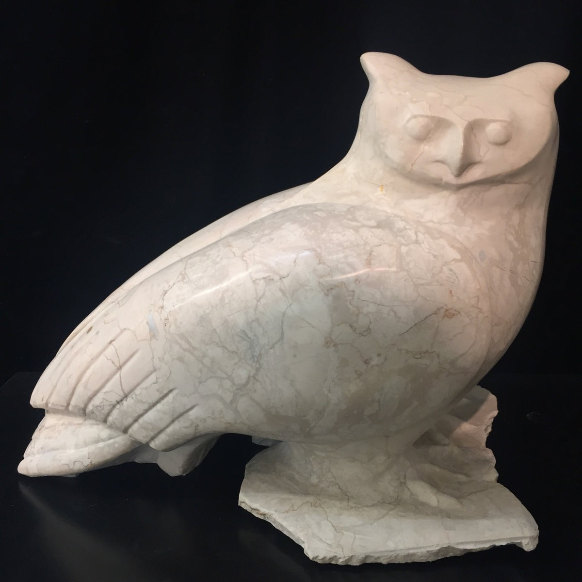 Great Horned Owl – Cream & Grey Marble wildlife sculpture