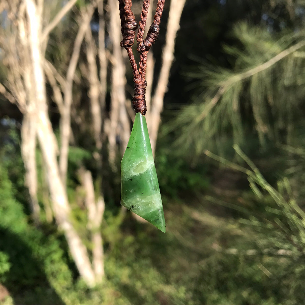 Trapezium pendant (Canadian jade) – jewellery