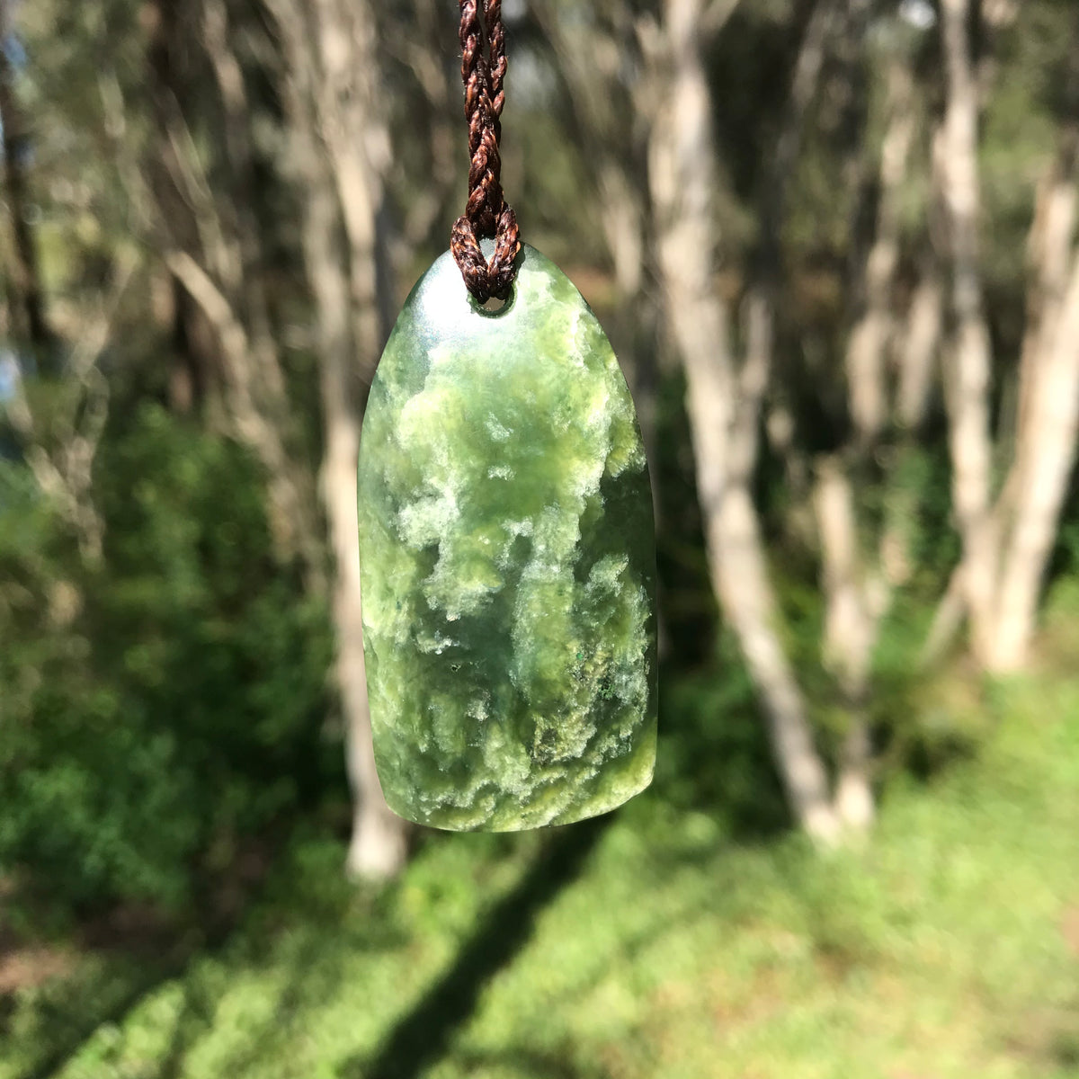 'Gentle' Toki (New Zealand jade) Pendant – jewellery