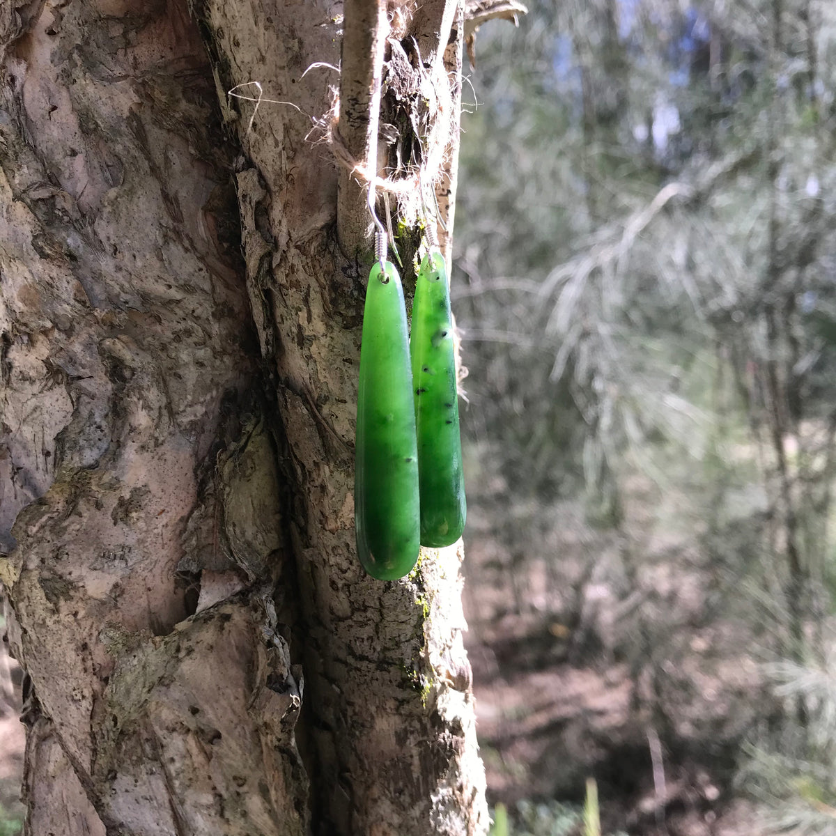 Teardrop earrings (New Zealand jade) – jewellery