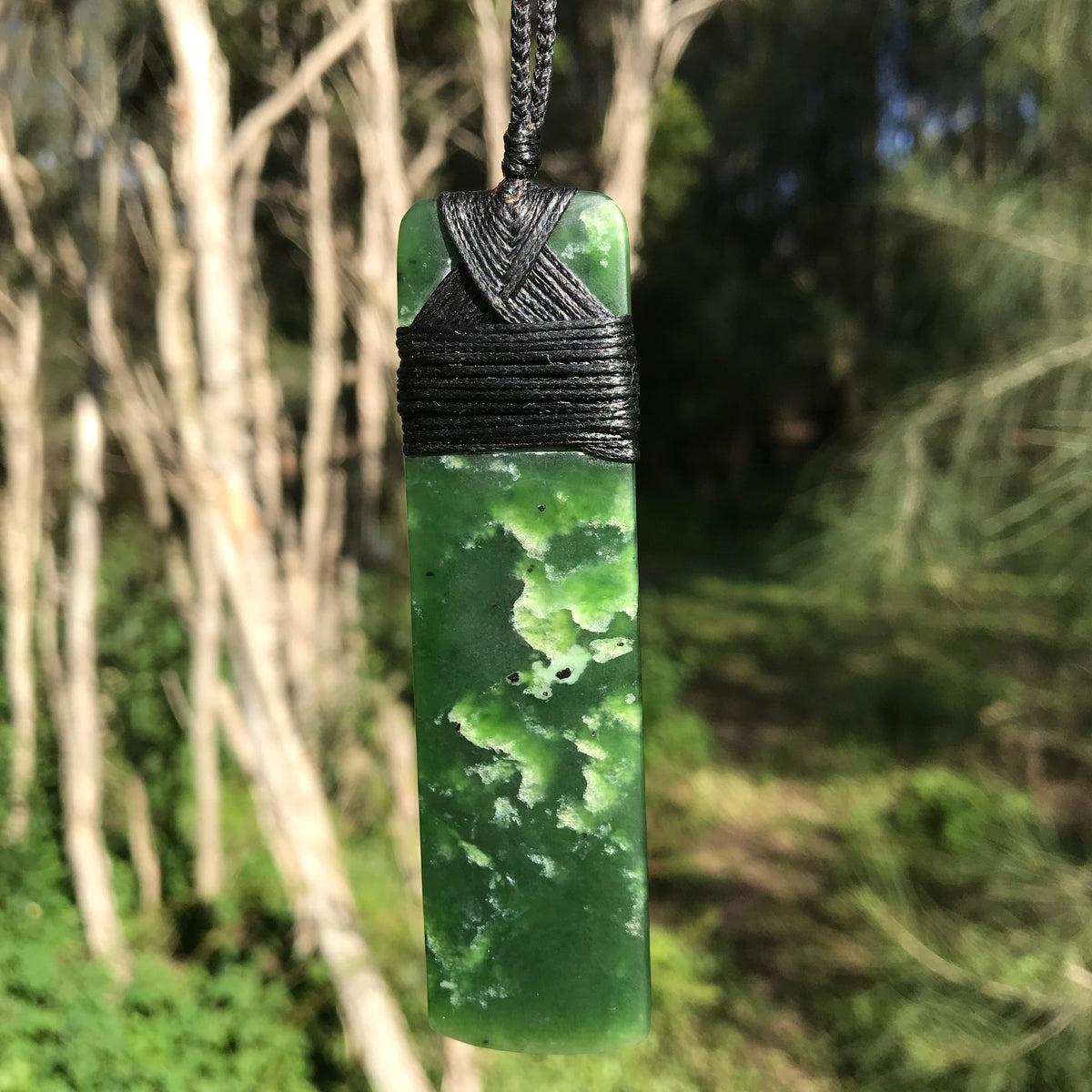 Toki (New Zealand jade) Pendant