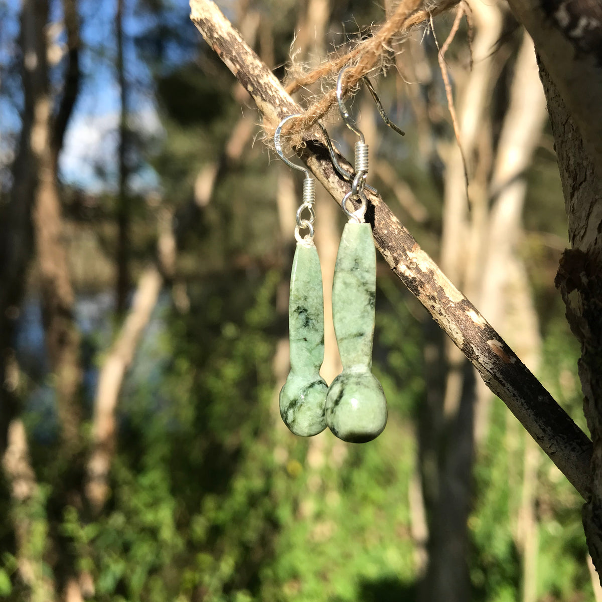 Seedling earrings (New Zealand pounamu) – jewellery