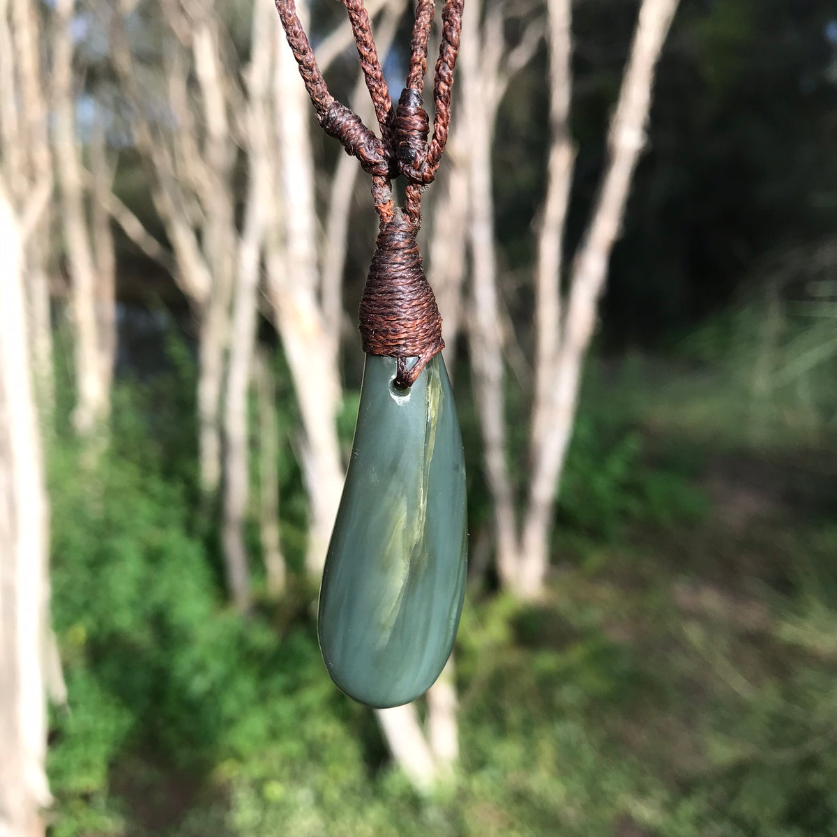 Teardrop pendant (Canadian blue jade) – jewellery