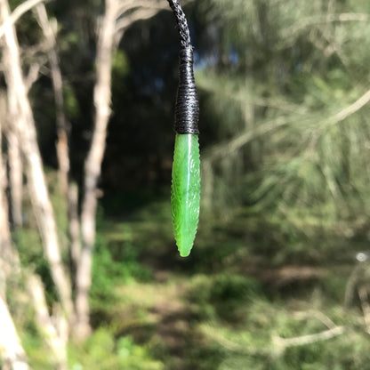 'Balance' teardrop pendant (New Zealand jade)