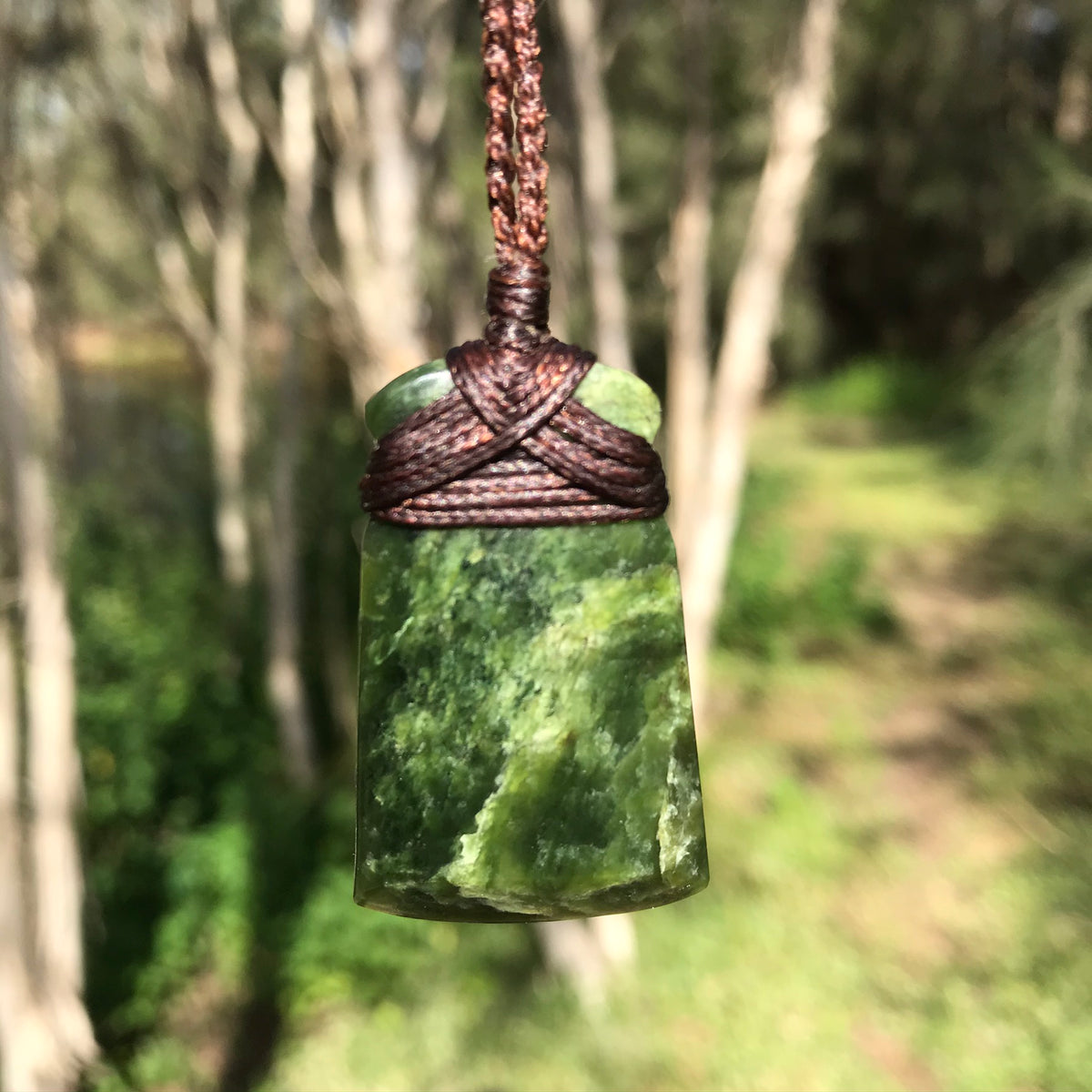 Toki (New Zealand jade) Pendant – jewellery