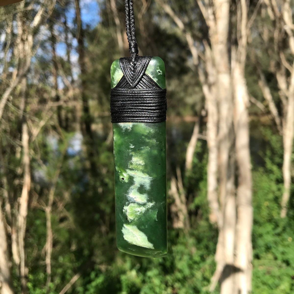 Toki (New Zealand jade) Pendant – jewellery